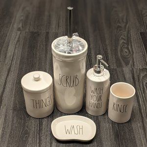 Rae Dunn Bathroom Set